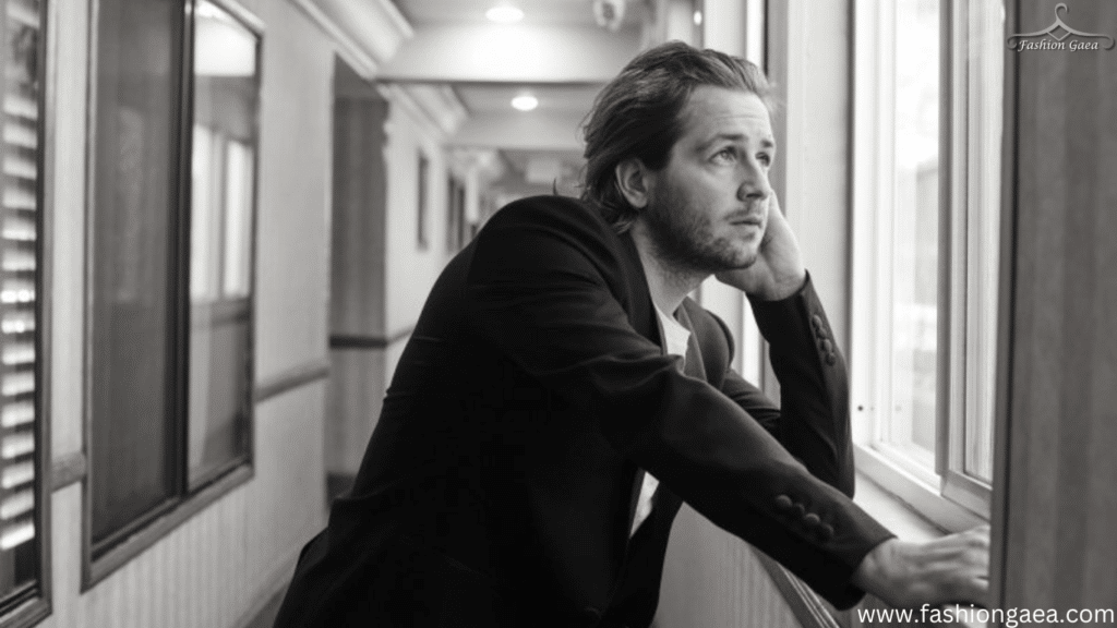 Michael Angarano